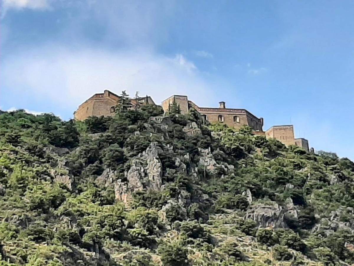 Les Chambres Chouettes Villefranche-de-Conflent Kültér fotó